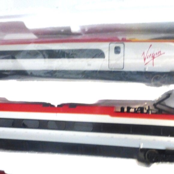 NOS 1978 Dapol Virgin Train Pendolino EMU 00 Electric MODEL TRAIN Tilting Action - Picture 5 of 16